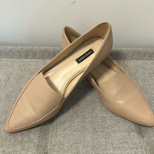 Nine West Pointed Toe Flats